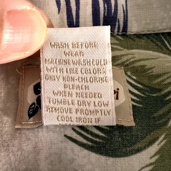 Vintage Cherokee Waikiki Wear, Hawaiian Button Down Tropical Shirt Size XL - Picture 6 of 7